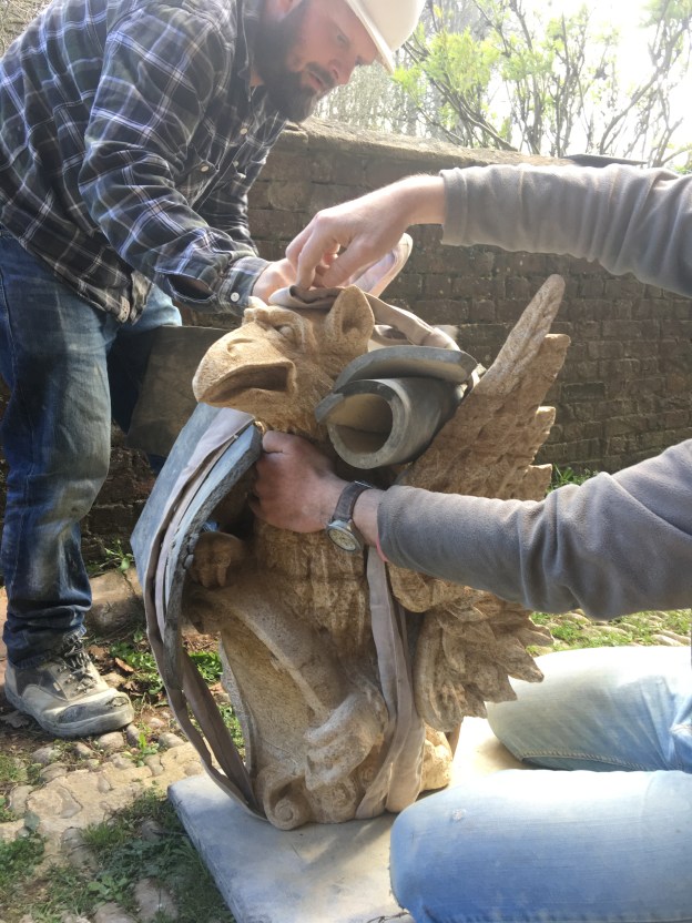 15. Photo 31-03-2017, 12 46 12